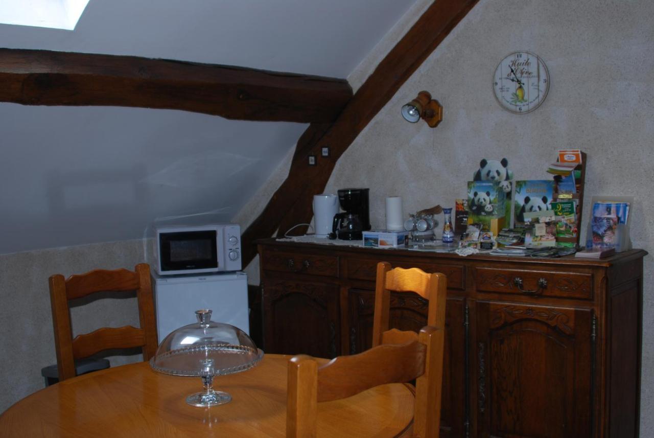 La Petite Marguerite Bed & Breakfast Chitenay Exterior photo